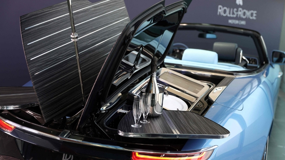 5 Facts About The Most Expensive Car In The World: The Rolls-Royce Boat Tail