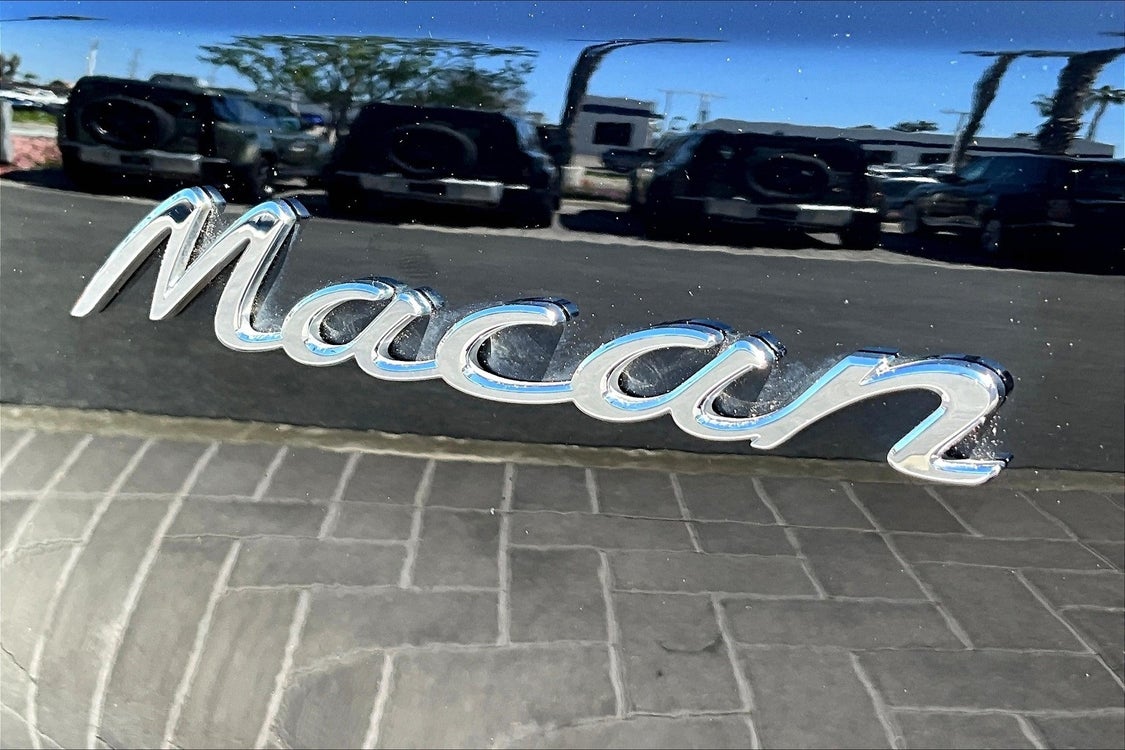 2022 Porsche Macan Base in Rancho Mirage, TX - indiGO Auto Group